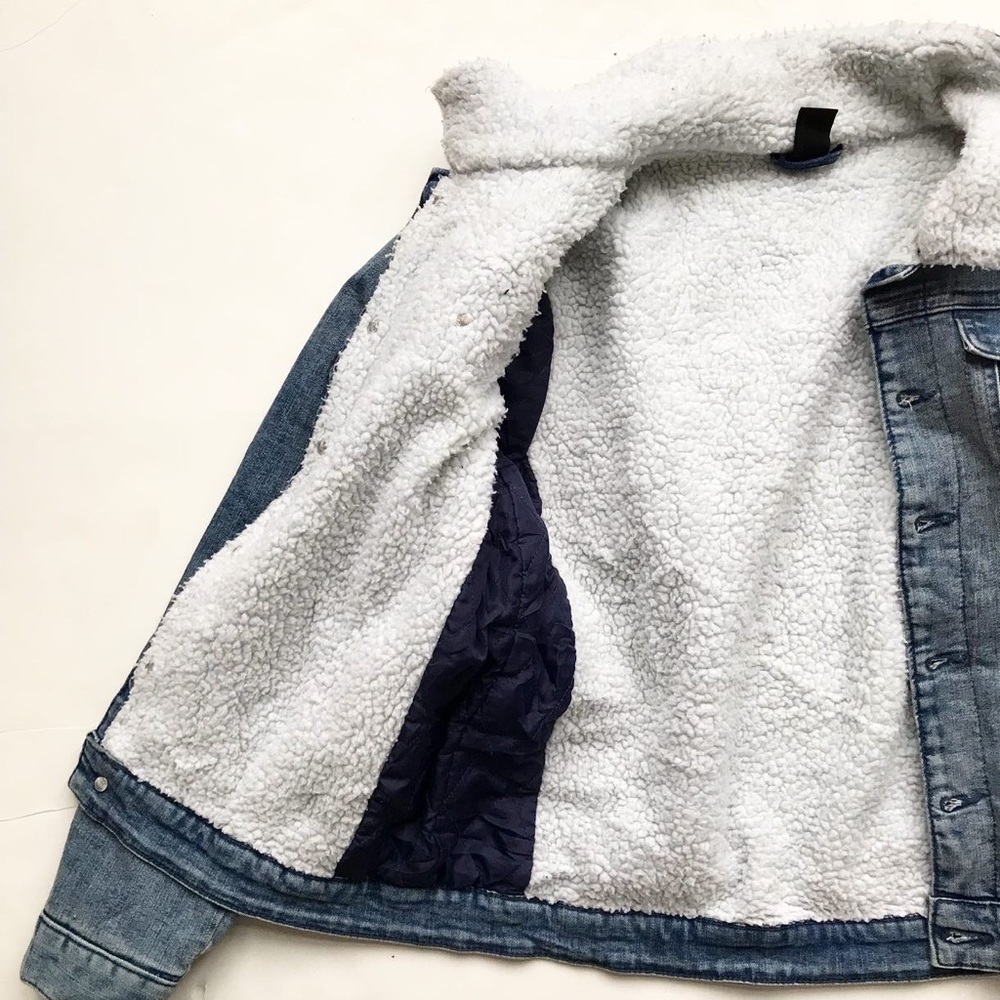 H&M sherpa lined denim jacket EUC  11-12Y - Picture 4 of 6